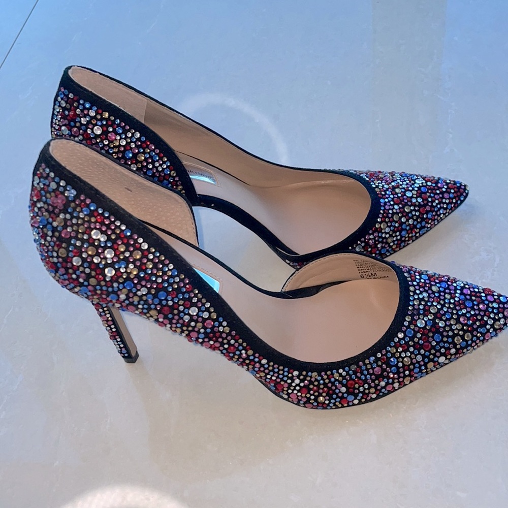 I N C International Concepts RHINESTONE PUMPS